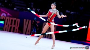 f ribbon raffaeli sofia ita ph simone ferraro sfa04582 copia